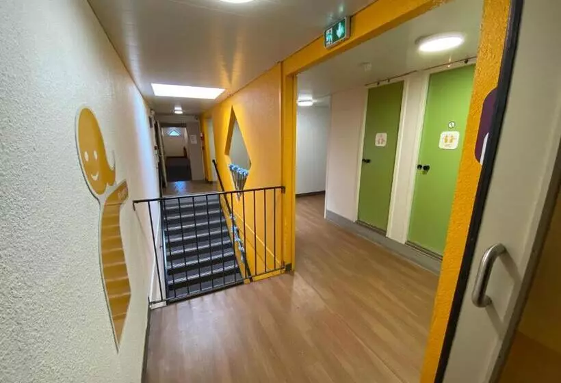 ホテル Class Eco Carcassonne