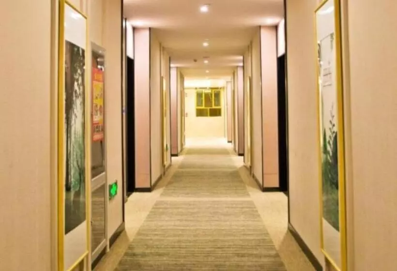 Hotelli Greentree Inn Xinjiang Kashgar Food Street