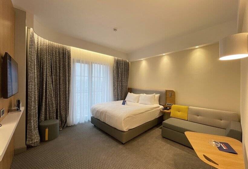 هتل Holiday Inn Express Ankara Airport, An Ihg