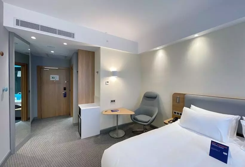 هتل Holiday Inn Express  Ankara  Airport, An Ihg