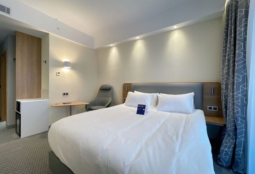 هتل Holiday Inn Express Ankara Airport, An Ihg