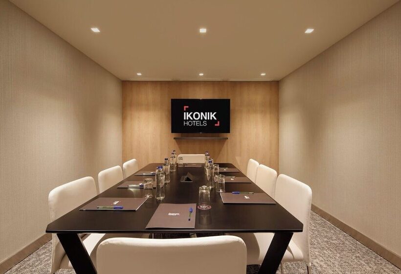 酒店 Ikonik Miraflores