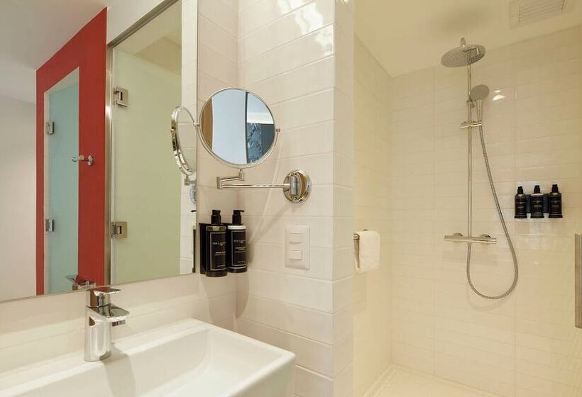 酒店 Ikonik Miraflores