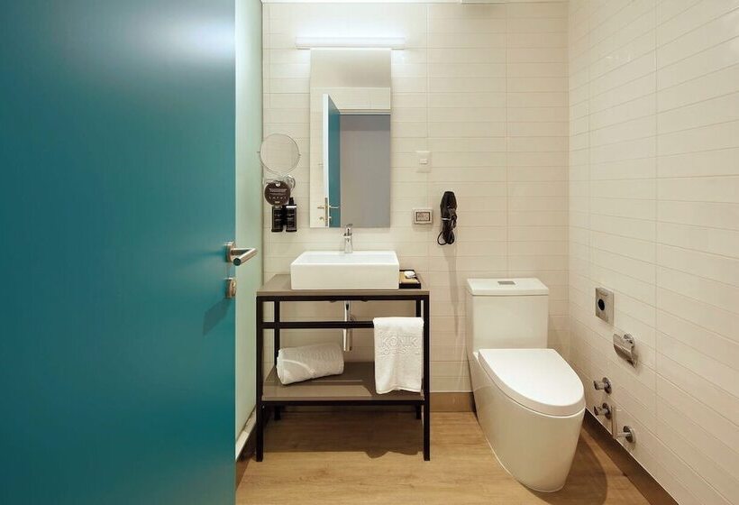 酒店 Ikonik Miraflores