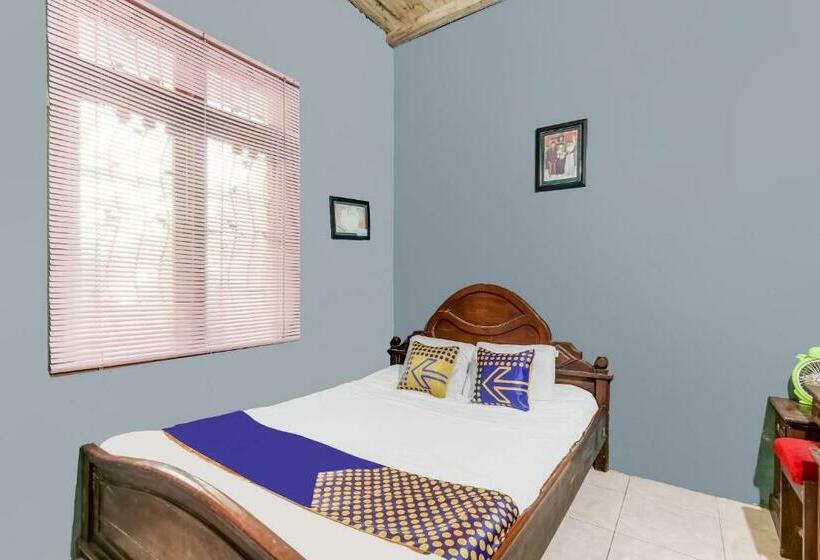 Szálloda Spot On 91157 Desa Wisata Bendosari Kendal