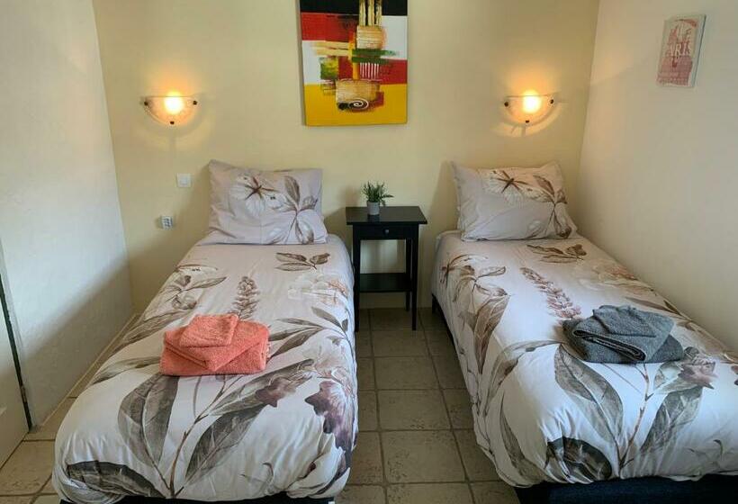 Maison Castellane Chambre D Hotes B&b