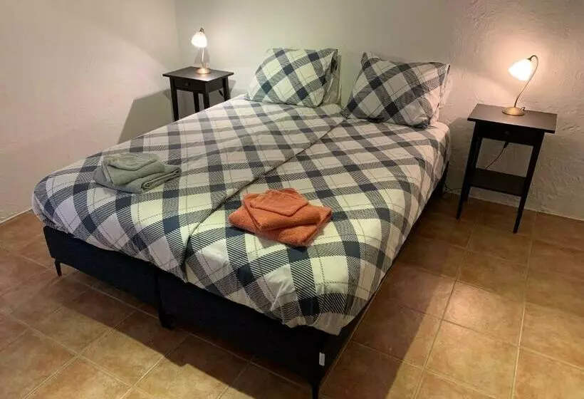 Maison Castellane Chambre D Hotes B&b