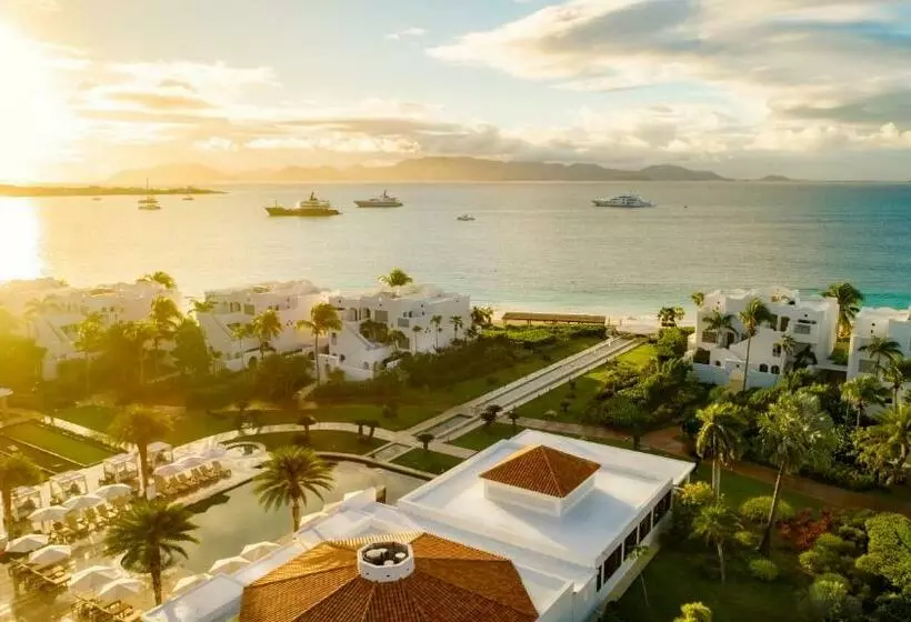 هتل Aurora Anguilla Resort & Golf Club