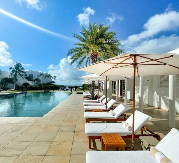 هتل Aurora Anguilla Resort & Golf Club