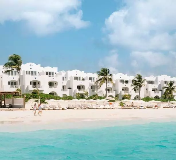 هتل Aurora Anguilla Resort & Golf Club