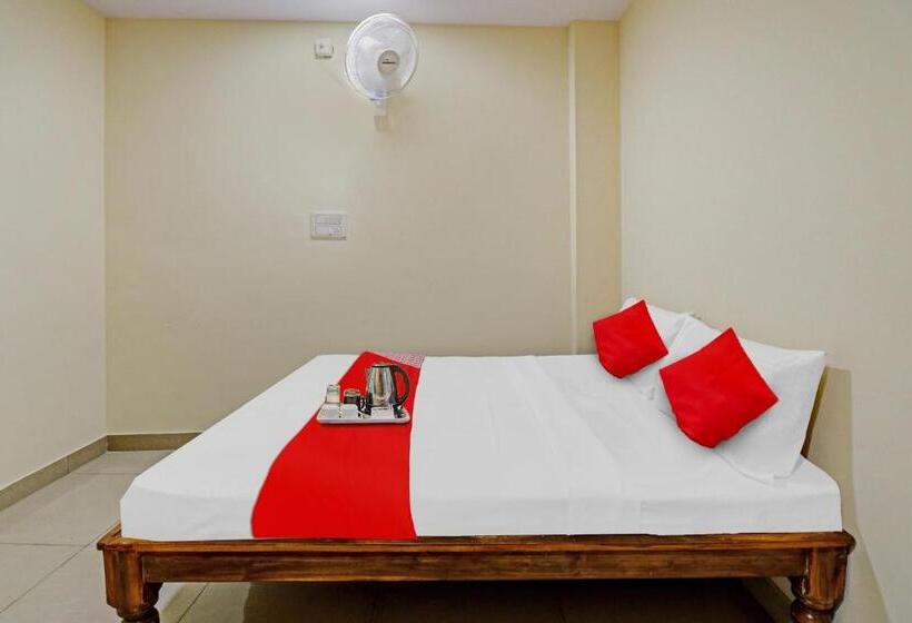 酒店 Flagship Shri Sai Boarding And Lodging Near Nagasandra Metro Station