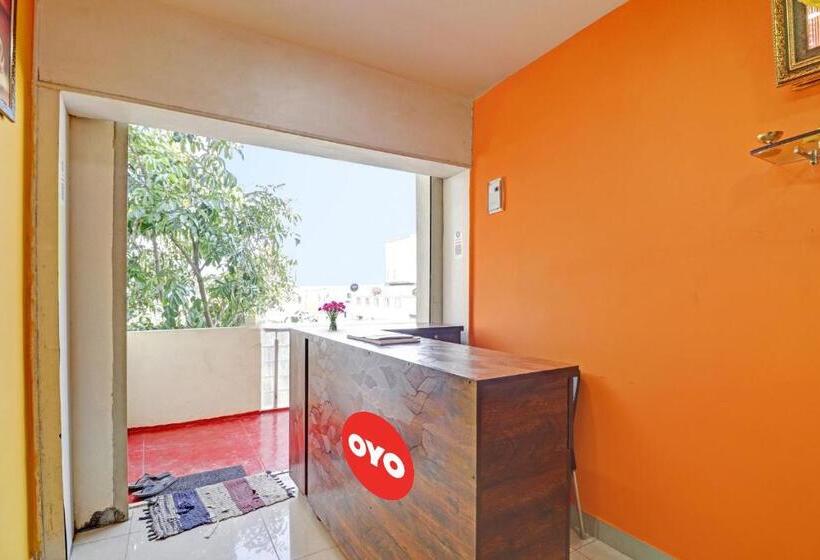 酒店 Flagship Shri Sai Boarding And Lodging Near Nagasandra Metro Station