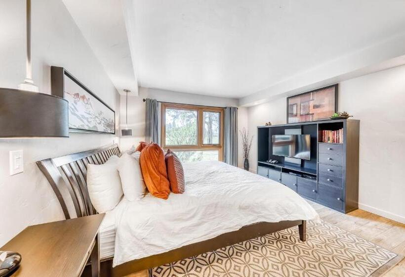 Szálloda Meadow House 30 | Discover Sunriver