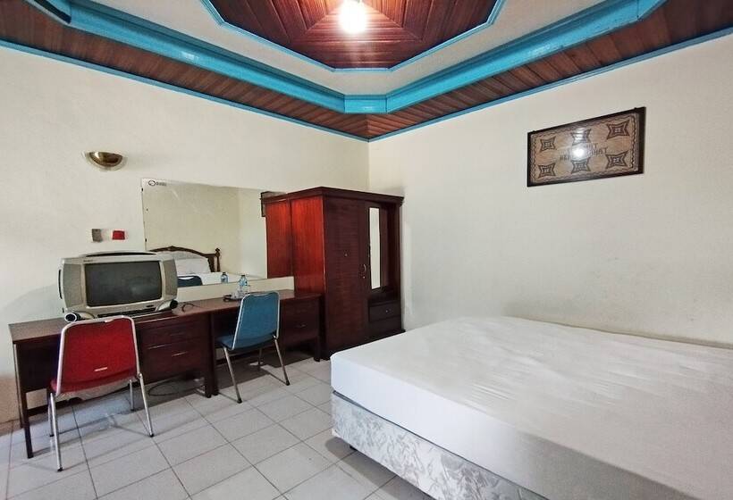 هتل Oyo 91973 Green