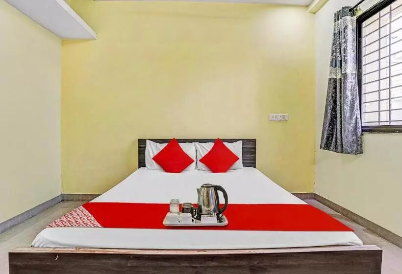 Hotelli Oyo Flagship 70191 Vandanvilla Service Apartment