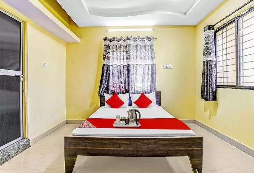 Hotelli Oyo Flagship 70191 Vandanvilla Service Apartment