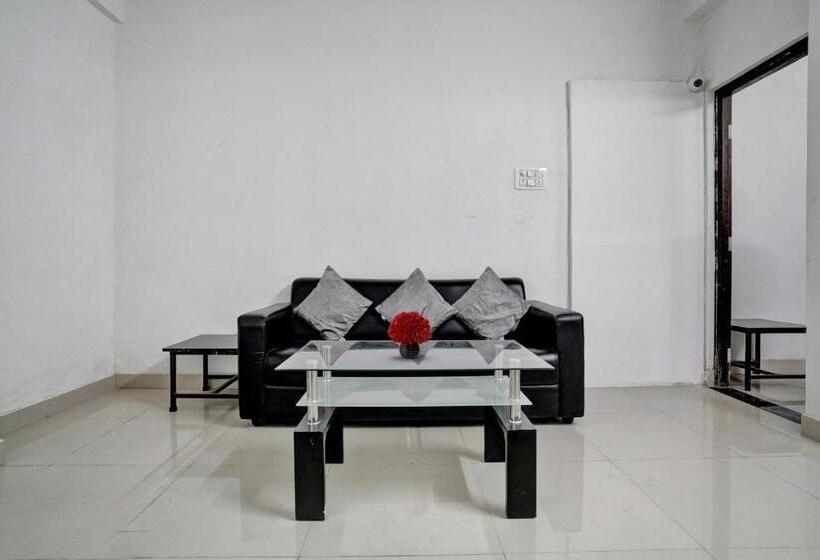 ホテル Oyo Flagship 70191 Vandanvilla Service Apartment