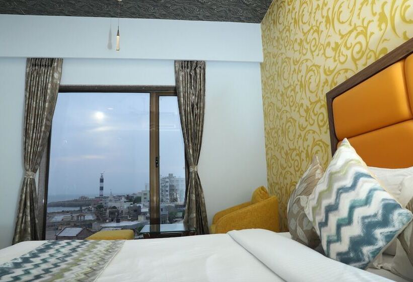 فندق The Grand Ladhukara