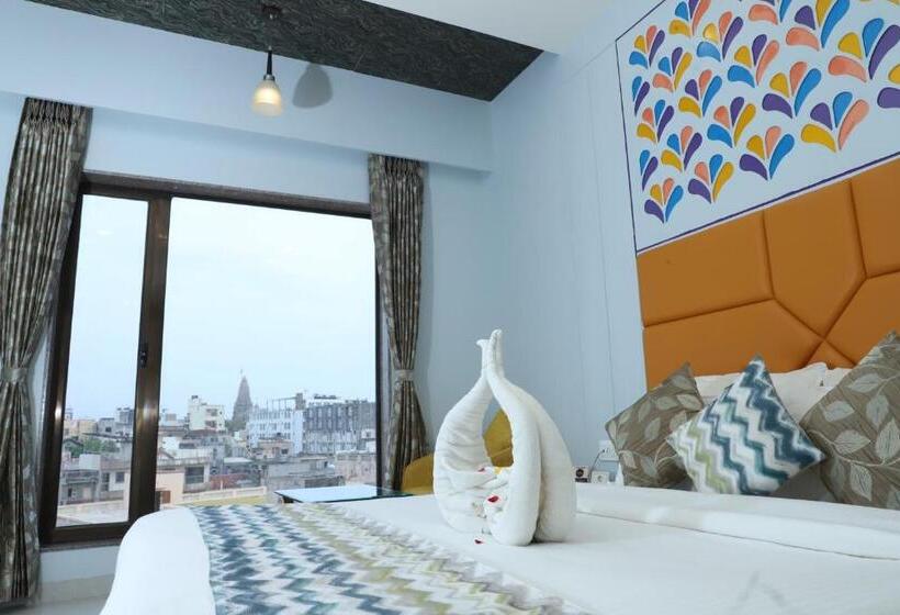 فندق The Grand Ladhukara