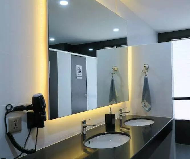 The Mira Hotel Chiang Rai