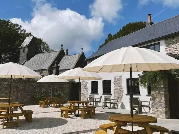 Hotelli The White Lion