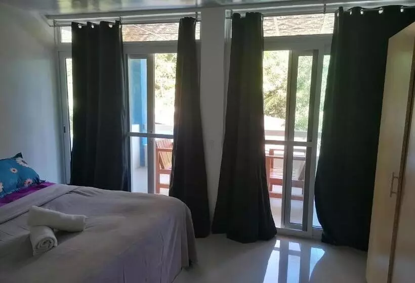 Majatalo Villa Jana, Bantayan, Santa Fe