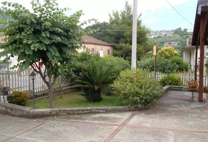 B&b Adema