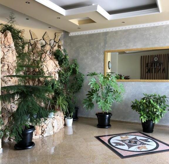 مبيت وإفطار Antik