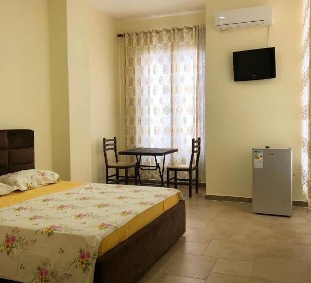 مبيت وإفطار Antik