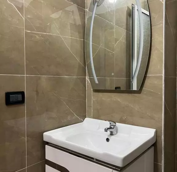 ベッドアンドブレックファースト Antik