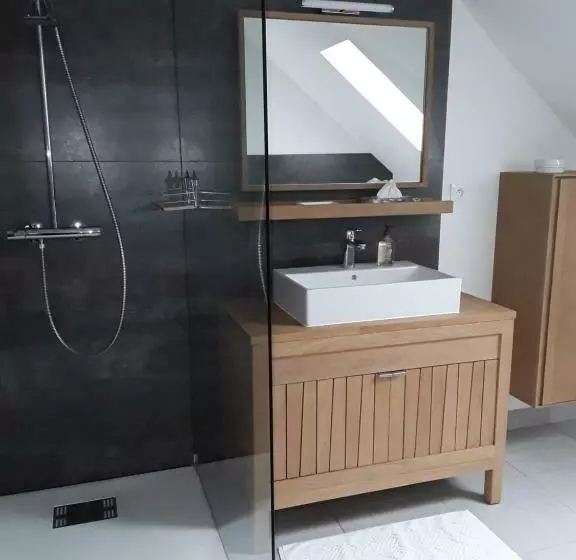 ベッドアンドブレックファースト Maison Bois