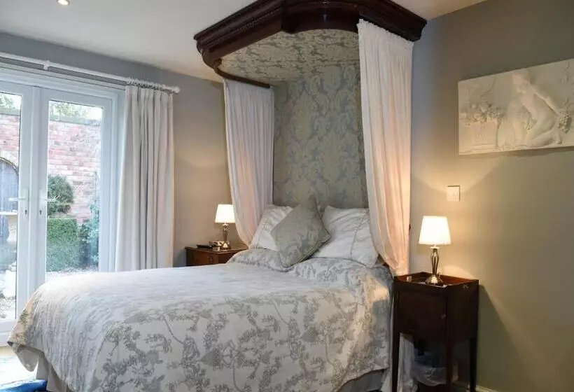 Aamiaismajoitus (B&B) Manor Farm Egerton