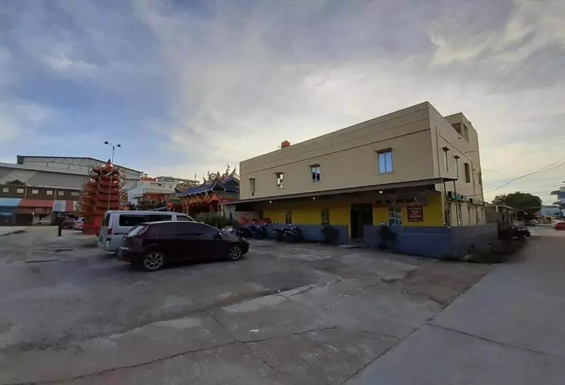 Hotelli Oyo 91659 City Residence