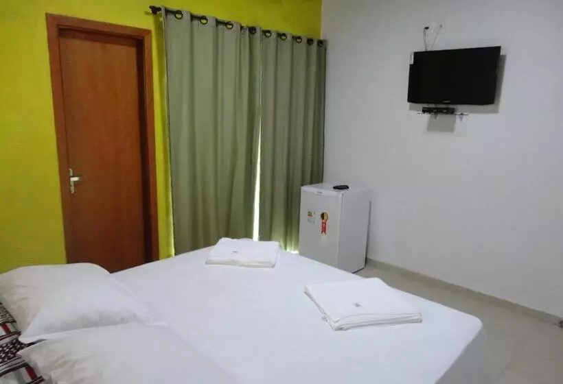 ホテル Pousada Caminho Das Cachoeiras Pirenopolis