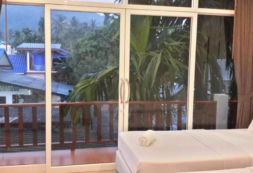 ホテル Rung Phangan