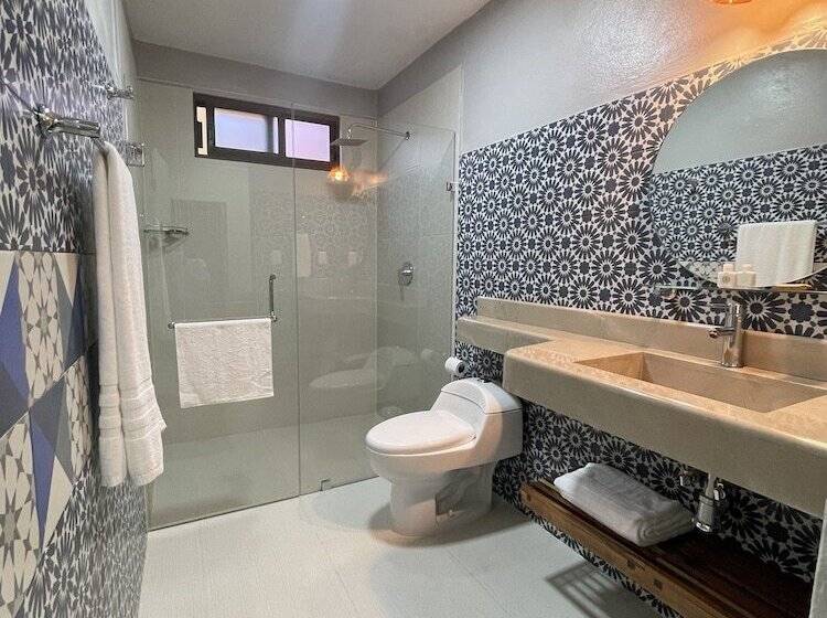 فندق Suites Cárdon