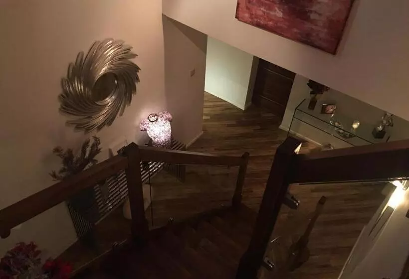 Invercreran Lodge Luxury Bed & Breakfast