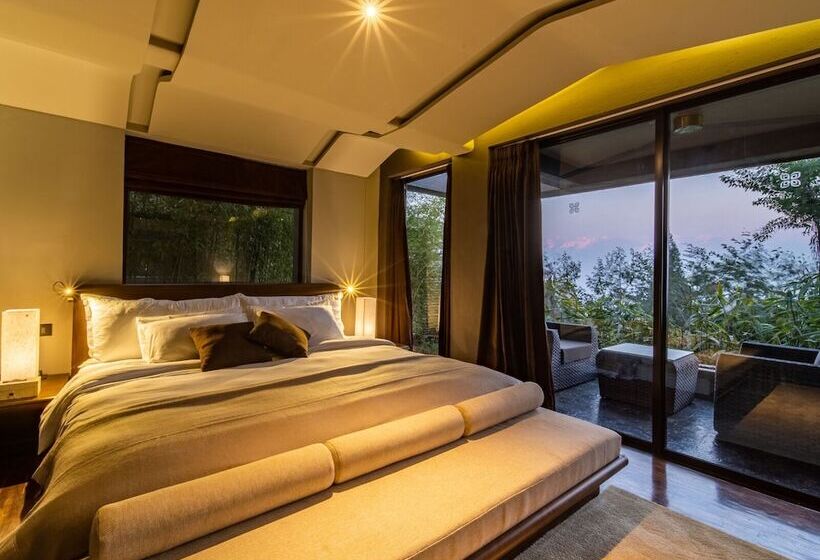 استراحتگاه Kavya Himalayas