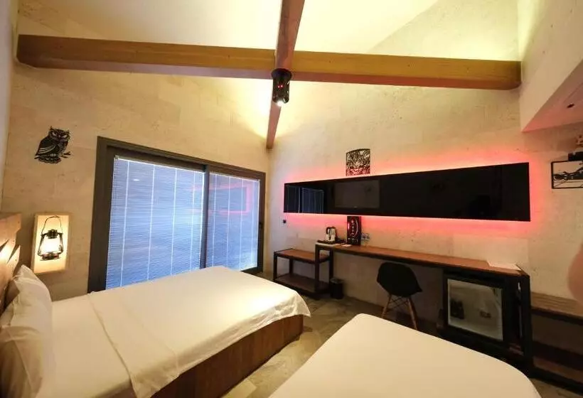 Kosa Otel çeşme
