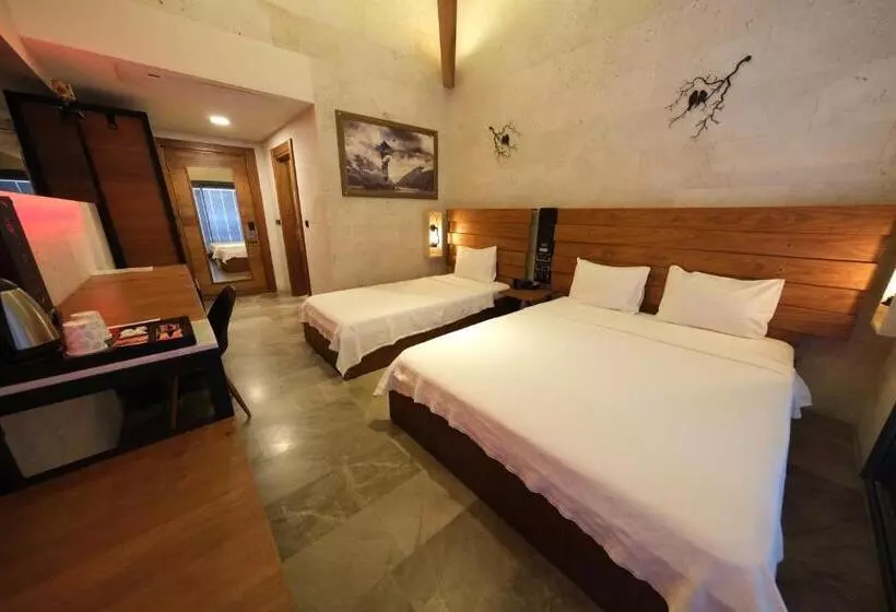 Kosa Otel çeşme