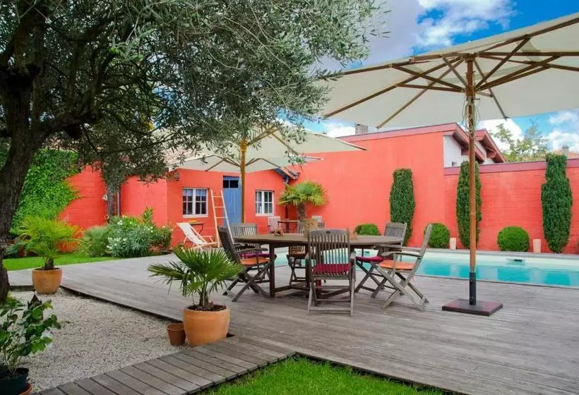 La Ferrade Chambres D Hôtes B&b