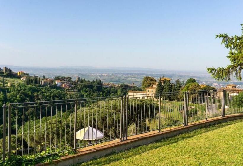 פנסיון A Casa Di Serena