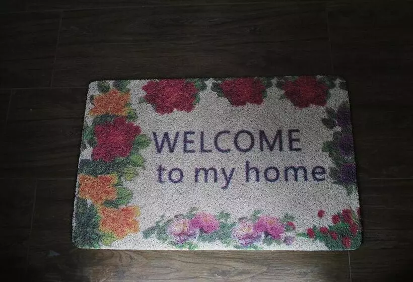 ペンション Grey House