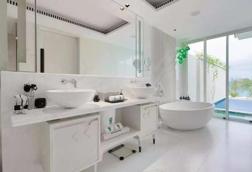 Lomakeskus Banyan Tree Krabi