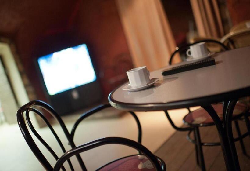 Retkeilymaja Deep Guest House