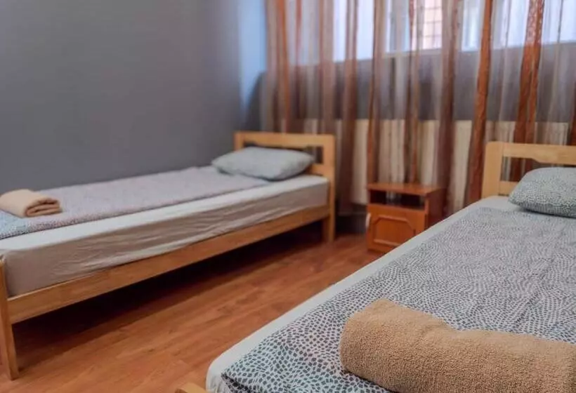 ユースホステル Deep Guest House