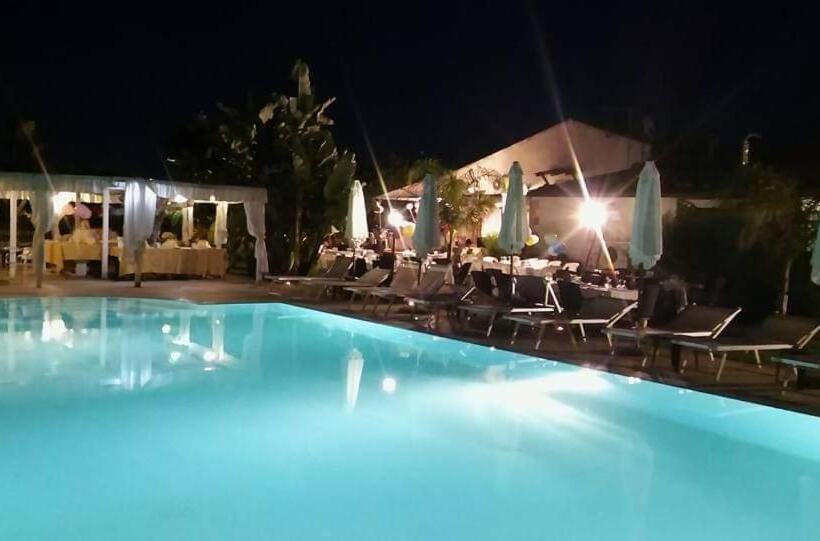 Nocleg ze śniadaniem Aranceto Hotel Agriturismo