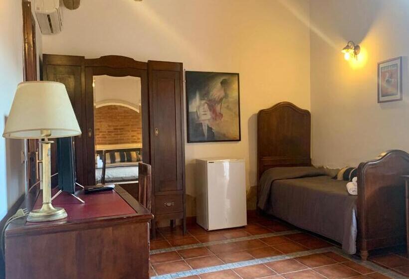 Nocleg ze śniadaniem Aranceto Hotel Agriturismo