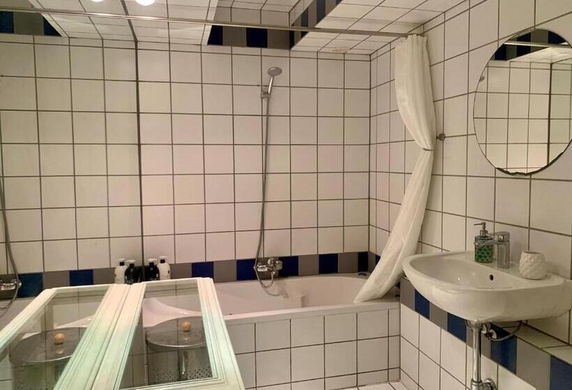 ベッドアンドブレックファースト Jordan Canal Studio