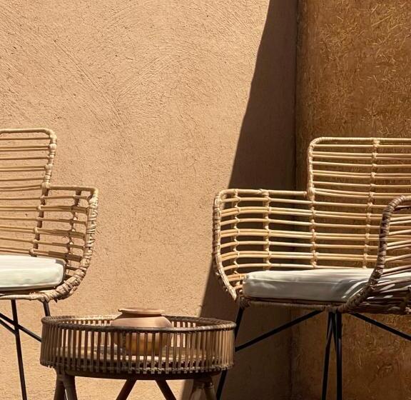 مبيت وإفطار Manzil La Tortue